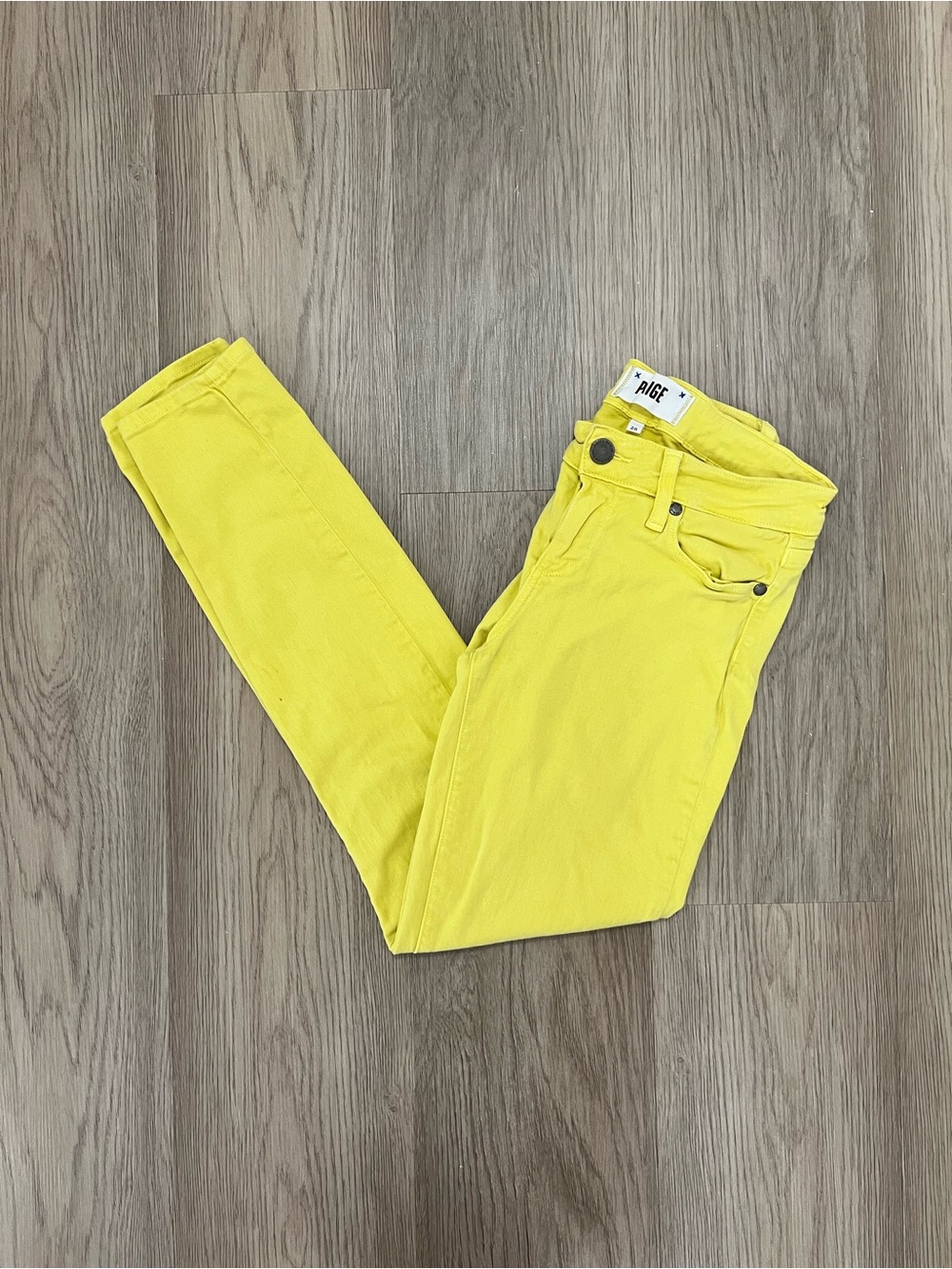 PAIGE Verdugo Ankle Canary Yellow Skinny Jeans Womens Size 26